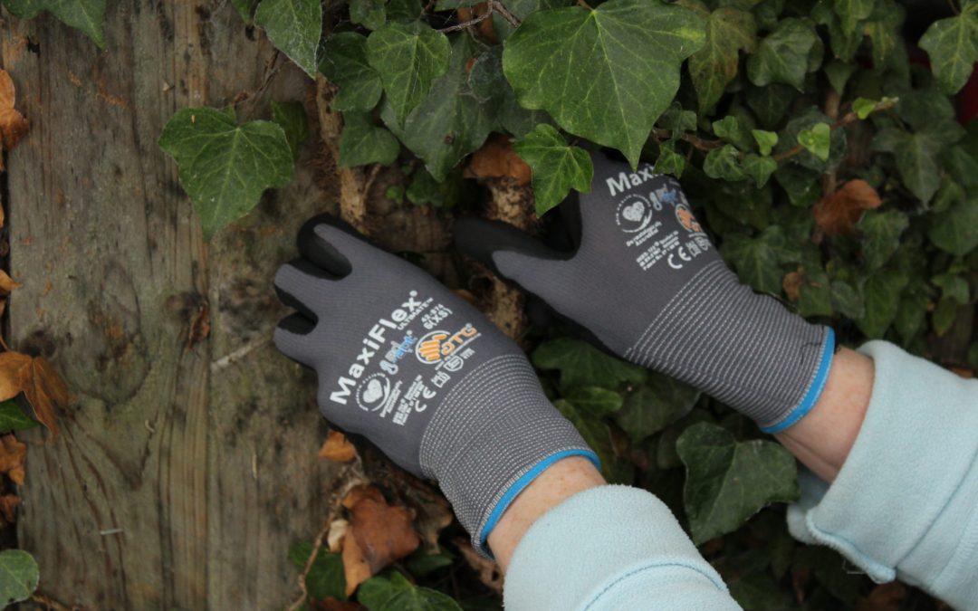 Avoid wearing gardening gloves because of sweaty palms?